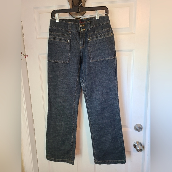 IZOD Woman's Traditional Denim Blue Jeans,  Size: 6 Color: Blue - Picture 2 of 14